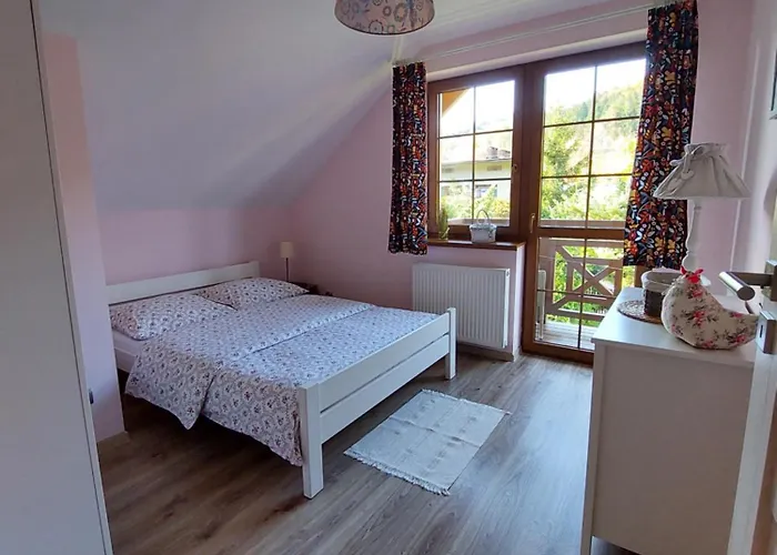 Na Lesnej * ויסלאו